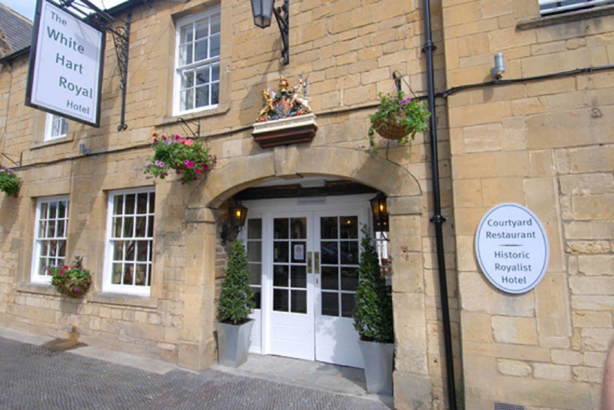 The White Hart Royal, Moreton-In-Marsh, Cotswolds Exterior photo